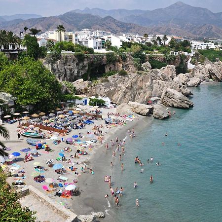 Apartamento La Casa Del Abuelo Nerja Exterior foto