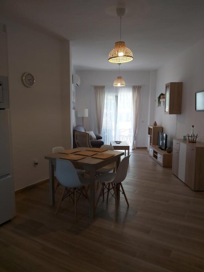 Apartamento La Casa Del Abuelo Nerja Exterior foto