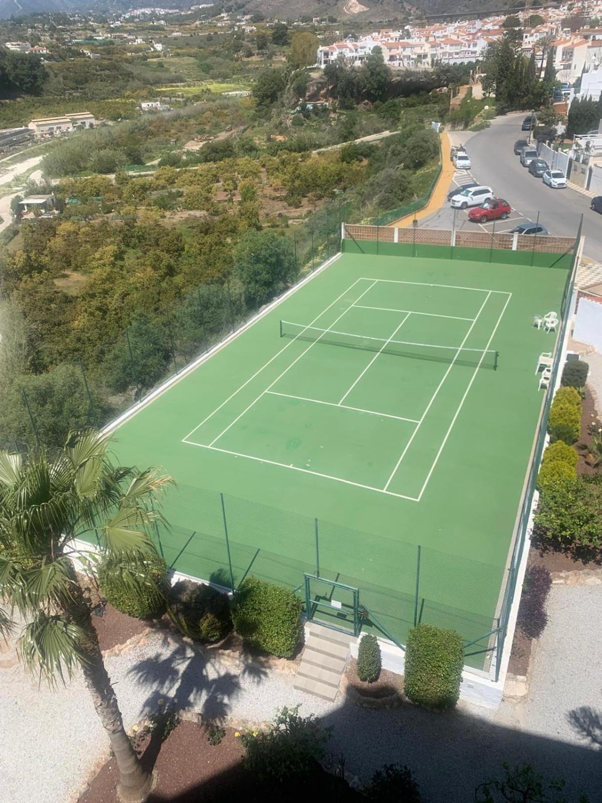 Apartamento La Casa Del Abuelo Nerja Exterior foto