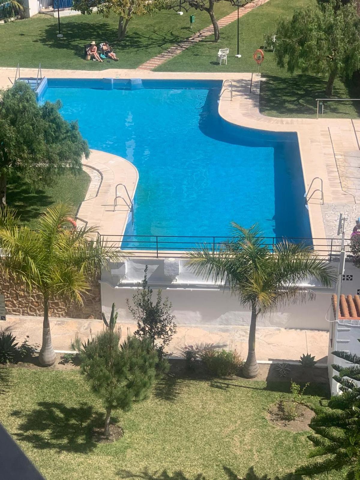 Apartamento La Casa Del Abuelo Nerja Exterior foto